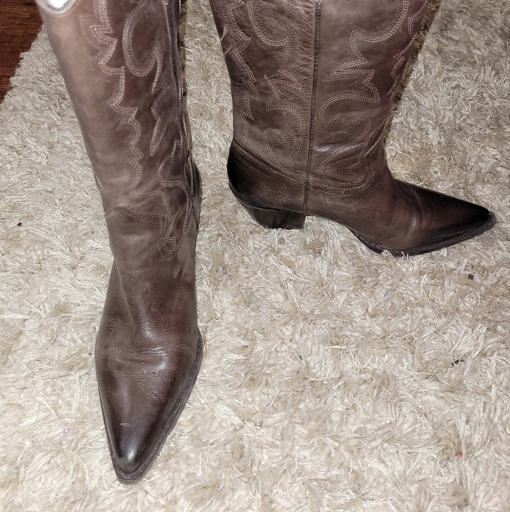 Worn Once Reba Western Boots 👢